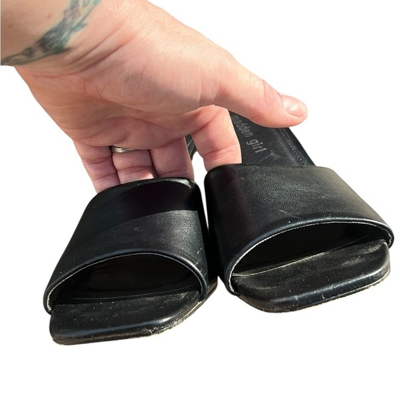 Madden Girl golden black block heel square toe mule sandals 90s - Picture 5 of 8